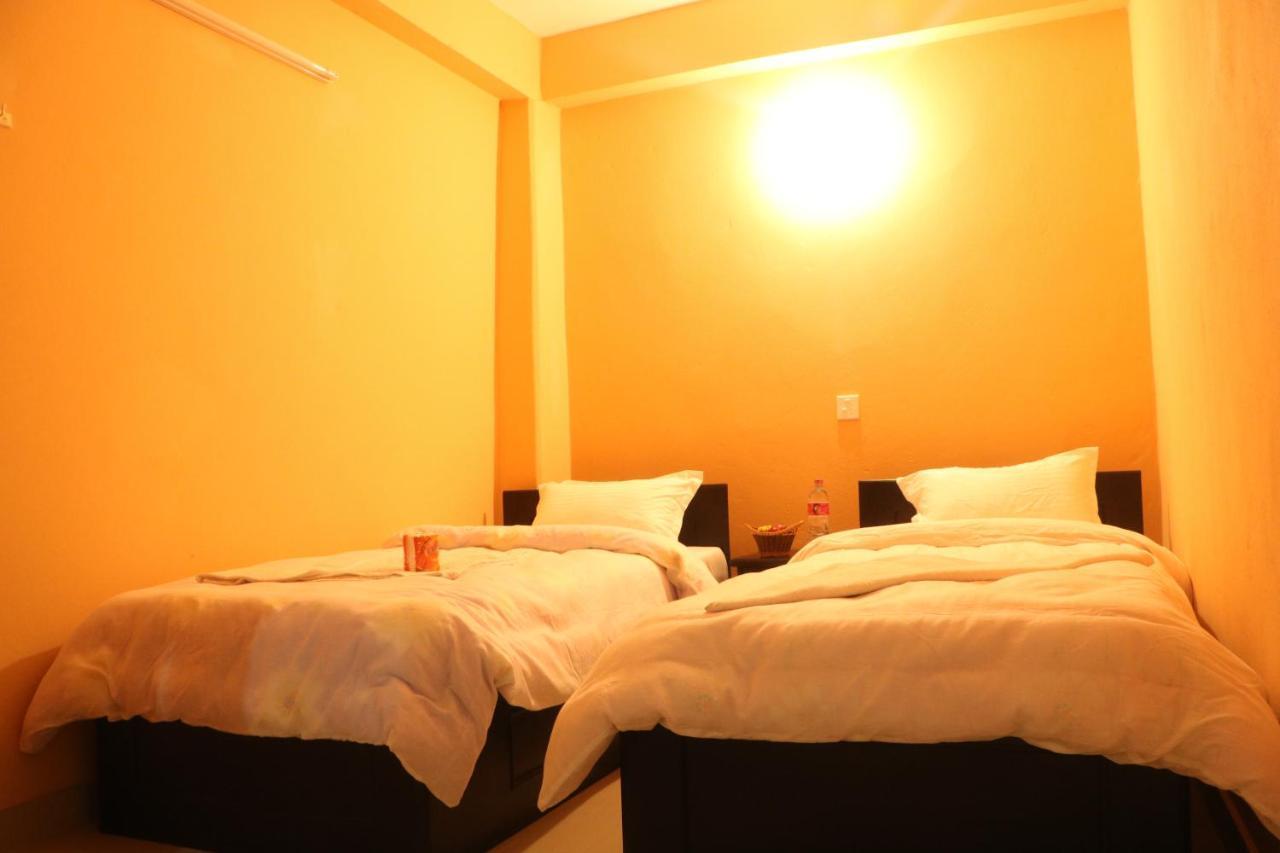 Hotel Eagle Zone Pókhara Exteriér fotografie